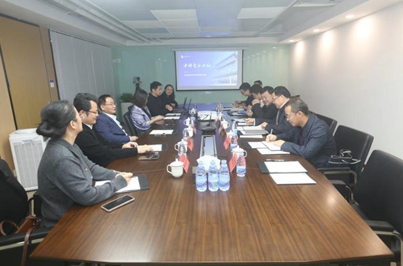 河北省发展鼎新委一行到众彩网工厂调查调研